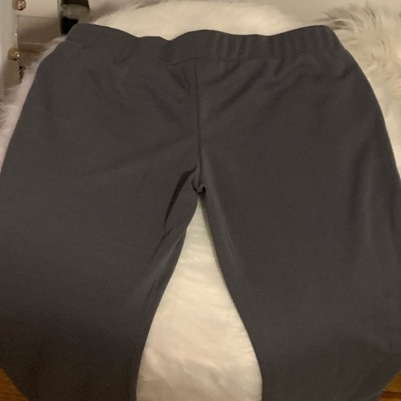 DONATED: NWOT Stylish Leggings - Picture 3 of 4